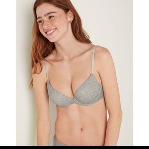 Nwot Vs Pink bra